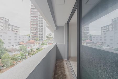 Apartamento à venda com 30m², 1 quarto e sem vagaVaranda