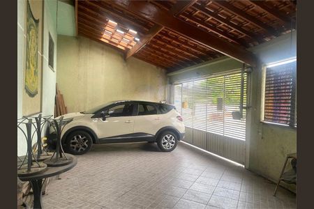 Casa à venda com 184m², 3 quartos e 4 vagas