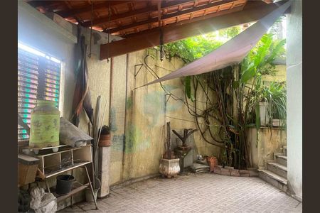 Casa à venda com 184m², 3 quartos e 4 vagas