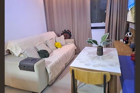 Sala de apartamento para alugar com 2 quartos, 45m² em Recreio dos Bandeirantes, Rio de Janeiro
