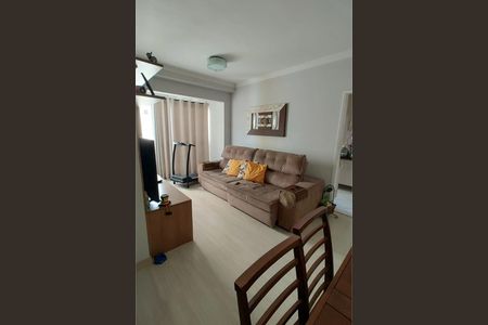 Casa à venda com 75m², 3 quartos e 2 vagas