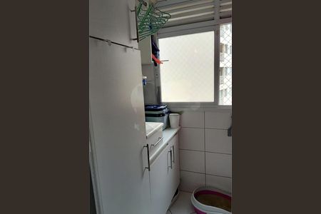 Casa à venda com 75m², 3 quartos e 2 vagas