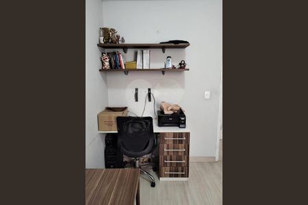 Casa à venda com 75m², 3 quartos e 2 vagas