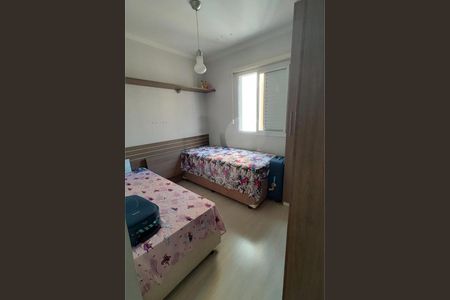 Casa à venda com 75m², 3 quartos e 2 vagas