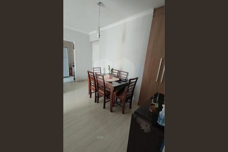 Casa à venda com 75m², 3 quartos e 2 vagas