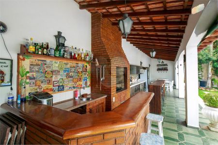 Casa à venda com 848m², 4 quartos e 6 vagas