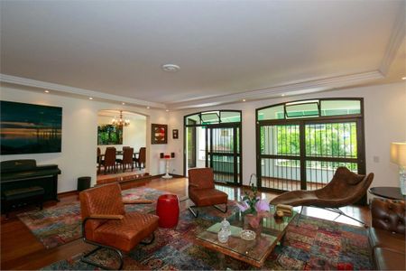 Casa à venda com 4 quartos, 848m² em Santo Amaro, São Paulo