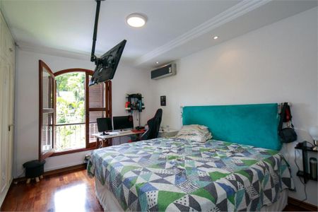 Casa à venda com 848m², 4 quartos e 6 vagas