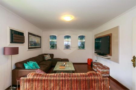 Casa à venda com 4 quartos, 848m² em Santo Amaro, São Paulo