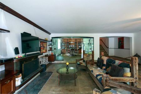 Casa à venda com 4 quartos, 848m² em Santo Amaro, São Paulo