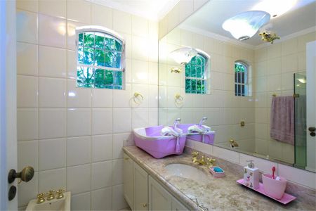 Casa à venda com 848m², 4 quartos e 6 vagas