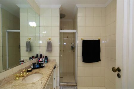 Casa à venda com 848m², 4 quartos e 6 vagas