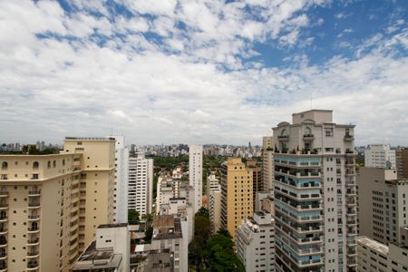 Apartamento para alugar com 298m², 4 quartos e 3 vagas Apartamento para alugar com 298m², 4 quartos e 3 vagasVista da Suíte 2