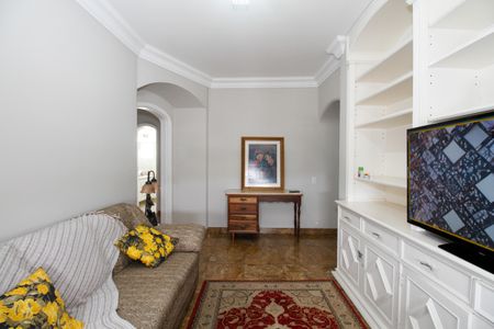 Apartamento para alugar com 298m², 4 quartos e 3 vagas Apartamento para alugar com 298m², 4 quartos e 3 vagasSala de Tv