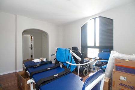 Apartamento para alugar com 298m², 4 quartos e 3 vagas Apartamento para alugar com 298m², 4 quartos e 3 vagasSuíte 2