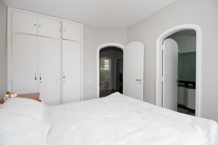 Apartamento para alugar com 298m², 4 quartos e 3 vagas Apartamento para alugar com 298m², 4 quartos e 3 vagasSuíte 1