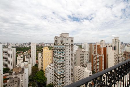 Apartamento para alugar com 298m², 4 quartos e 3 vagas Apartamento para alugar com 298m², 4 quartos e 3 vagasVista da Sala de Estar