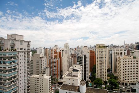 Apartamento para alugar com 298m², 4 quartos e 3 vagas Apartamento para alugar com 298m², 4 quartos e 3 vagasVista do Quarto 1