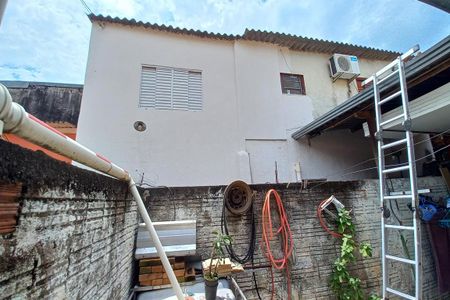 Casa à venda com 176m², 5 quartos e 3 vagas Casa à venda com 176m², 5 quartos e 3 vagasVista do Quarto 3