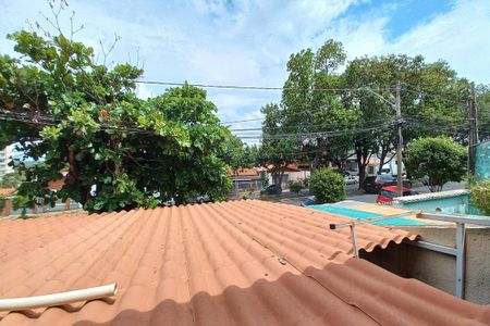 Casa à venda com 176m², 5 quartos e 3 vagas Casa à venda com 176m², 5 quartos e 3 vagasVista do Quarto 2