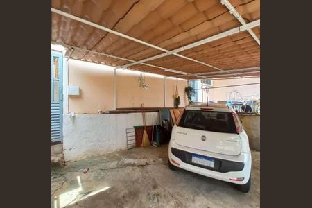 Casa à venda com 176m², 5 quartos e 3 vagas Casa à venda com 176m², 5 quartos e 3 vagasGaragem