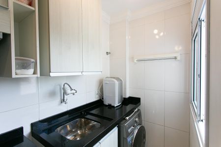 Apartamento à venda com 46m², 2 quartos e 1 vaga Apartamento à venda com 46m², 2 quartos e 1 vagaÁrea de Serviço