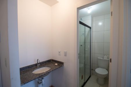 Apartamento para alugar com 37m², 2 quartos e sem vagaBanheiro