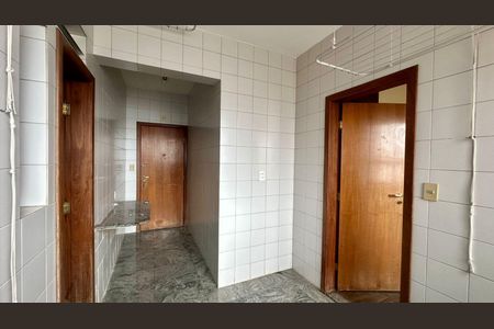 Apartamento à venda com 172m², 4 quartos e 3 vagasÁrea de serviço