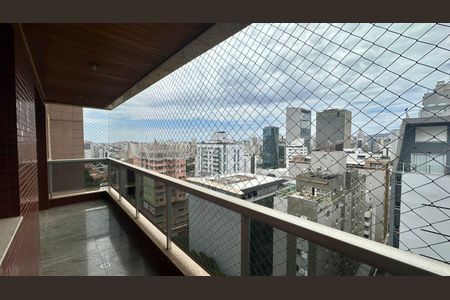 Varanda  de apartamento à venda com 4 quartos, 172m² em Barro Preto, Belo Horizonte