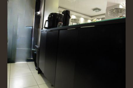 Apartamento para alugar com 70m², 3 quartos e 1 vaga Apartamento para alugar com 70m², 3 quartos e 1 vagaCozinha e Área de Serviço