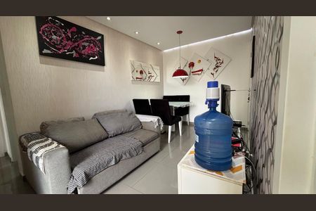 Apartamento à venda com 48m², 2 quartos e 1 vagaSala