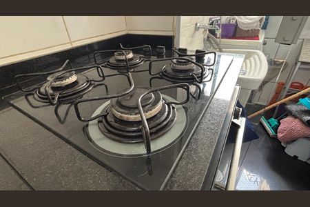 Apartamento à venda com 48m², 2 quartos e 1 vagaCozinha 