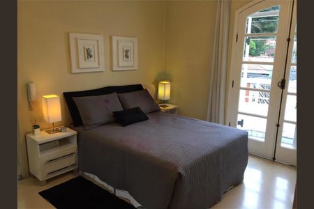 Casa à venda com 180m², 3 quartos e 2 vagas