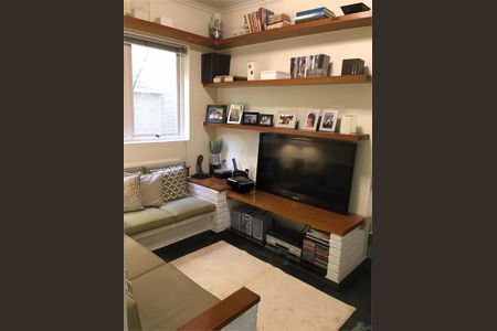 Casa à venda com 3 quartos, 180m² em Vila Campo Grande, São Paulo