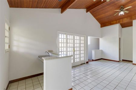 Casa à venda com 4 quartos, 433m² em Santo Amaro, São Paulo