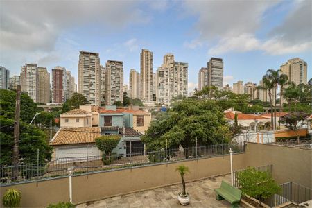 Casa à venda com 4 quartos, 464m² em Brooklin, São Paulo