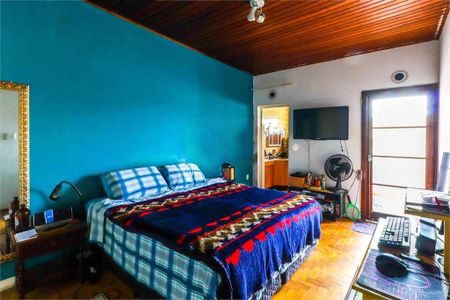 Casa à venda com 3 quartos, 214m² em Planalto Paulista, São Paulo