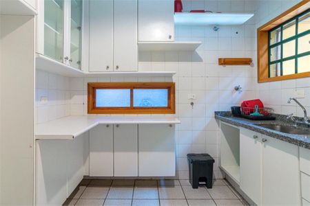 Casa à venda com 125m², 2 quartos e 2 vagas