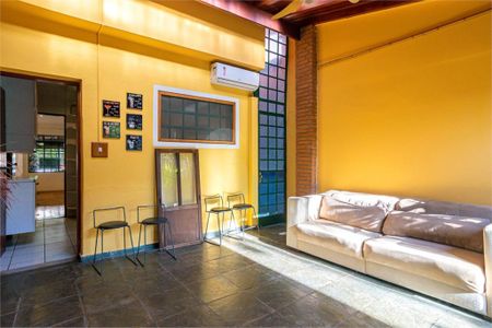 Casa à venda com 125m², 2 quartos e 2 vagas