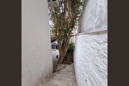 Casa à venda com 88m², 2 quartos e 2 vagas