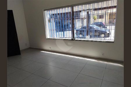 Casa à venda com 140m², 3 quartos e 2 vagas
