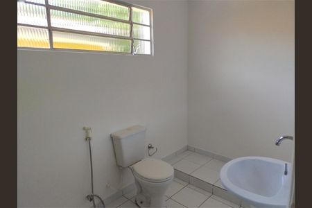 Casa à venda com 140m², 3 quartos e 2 vagas