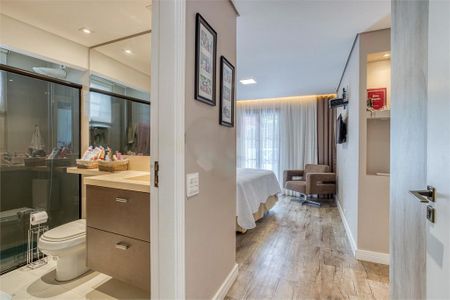 Casa à venda com 275m², 4 quartos e 2 vagas