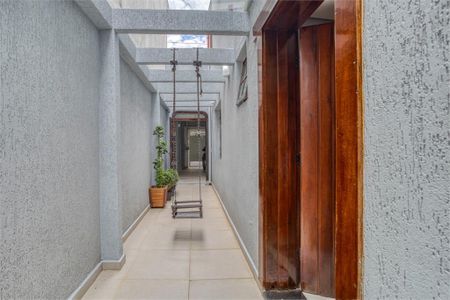 Casa à venda com 275m², 4 quartos e 2 vagas