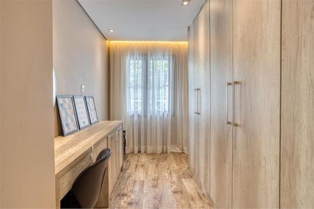 Casa à venda com 275m², 4 quartos e 2 vagas