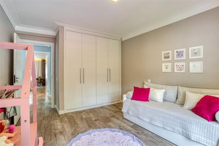 Casa à venda com 275m², 4 quartos e 2 vagas