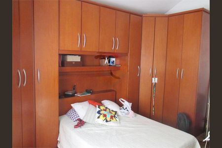 Casa à venda com 3 quartos, 200m² em Vila Santana, São Paulo