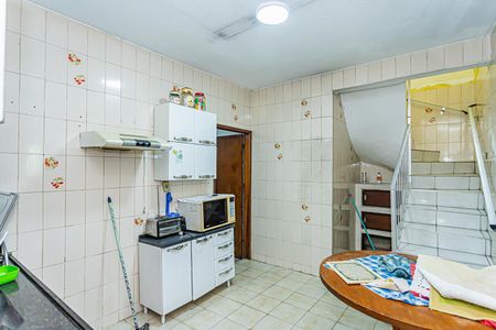 Casa para alugar com 400m², 3 quartos e 1 vaga Casa para alugar com 400m², 3 quartos e 1 vagaCozinha