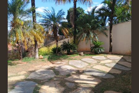 Casa à venda com 1670m², 5 quartos e 3 vagasÁrea Externa