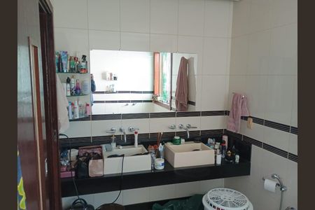 Casa à venda com 1670m², 5 quartos e 3 vagasBanheiro